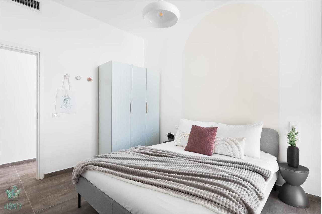 White City Eclectic Design Apartments By Homy Tel Aviv-Jaffa Exterior foto